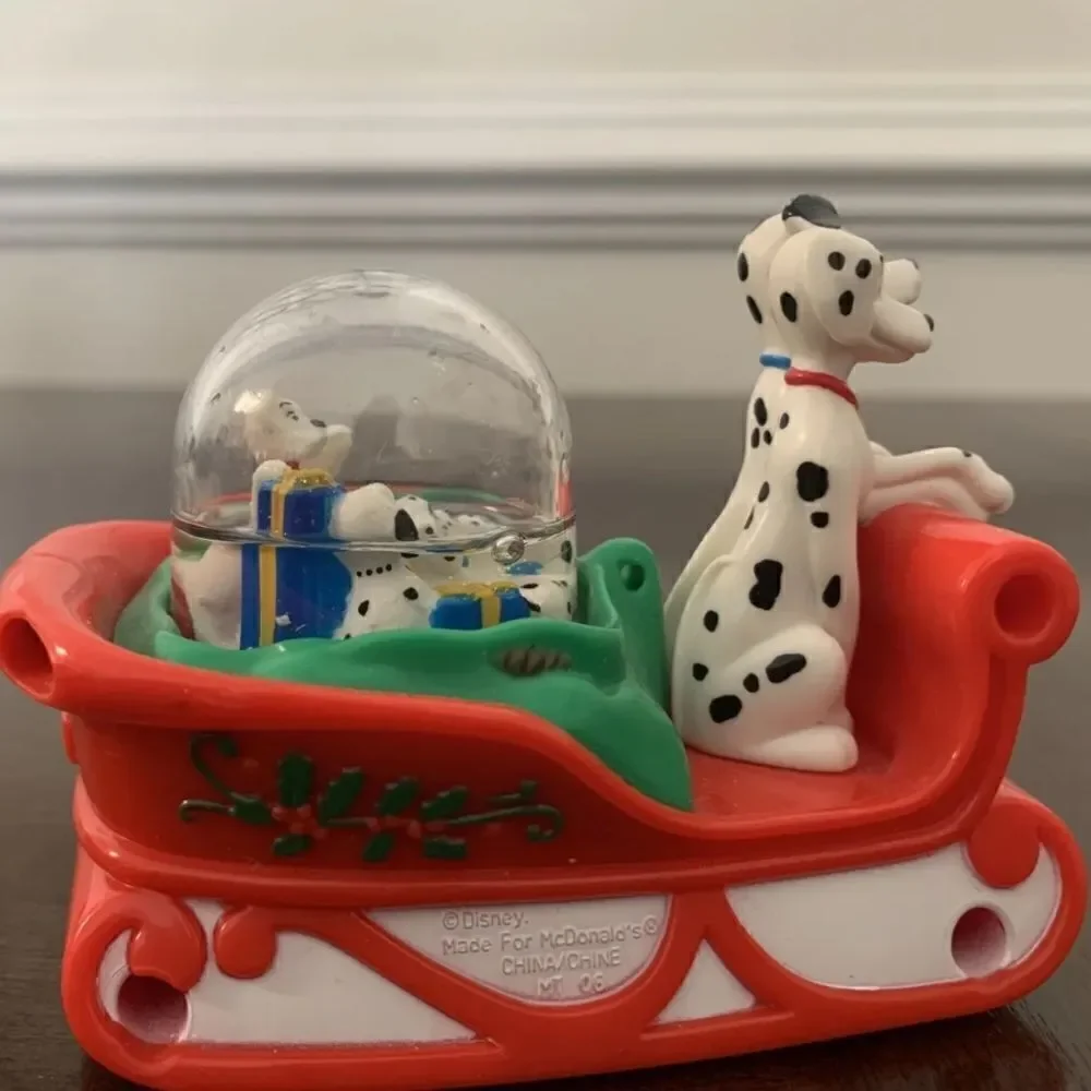 Vintage 1996 McDonalds Disney 101 Dalmatians Sledding Snow Dome  Globe With Box